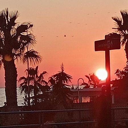 Playa Beach Malaga 3Habts Dobles, Cocina Familiar, Apartamento Completo La Cala Del Moral Екстериор снимка
