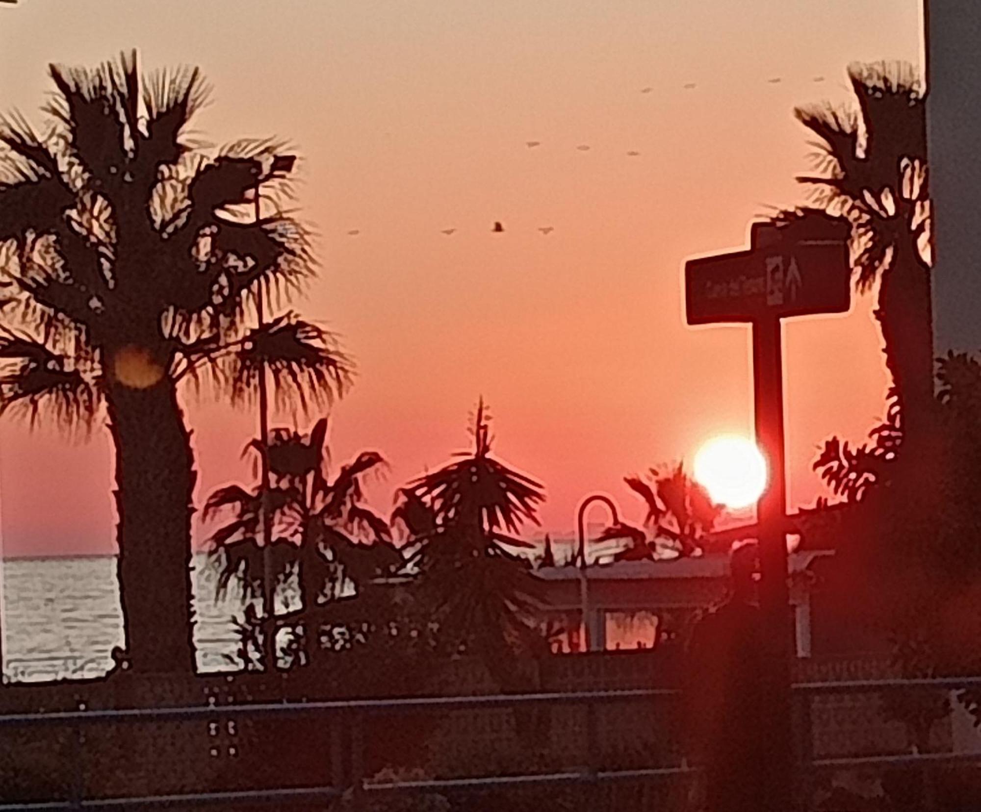 Playa Beach Malaga 3Habts Dobles, Cocina Familiar, Apartamento Completo La Cala Del Moral Екстериор снимка